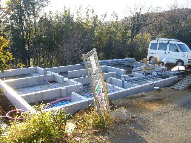 Local appearance photo. Local (12 May 2013) Shooting