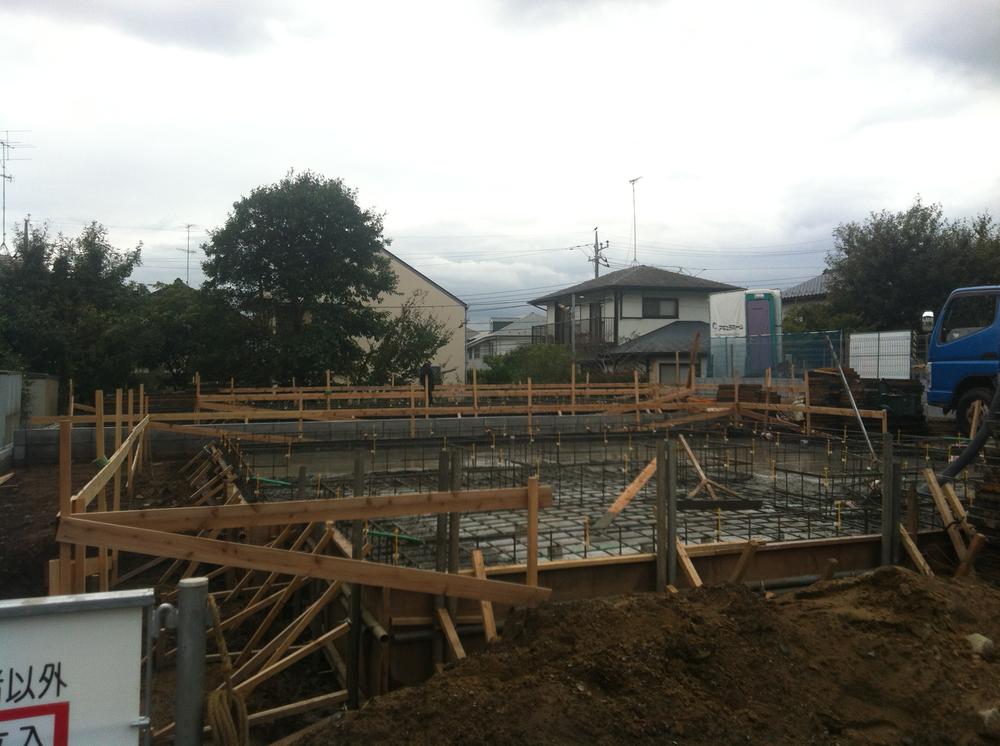 Local appearance photo. Local (10 May 2013) Shooting