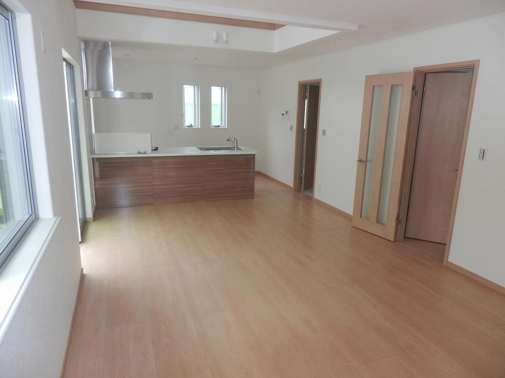 Living. 2013 / 10 / 19 shooting Living photo Living is widely, It is very bright! !