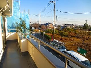 Balcony. Eastward from the second floor balcony: (December 5, 2013) Shooting