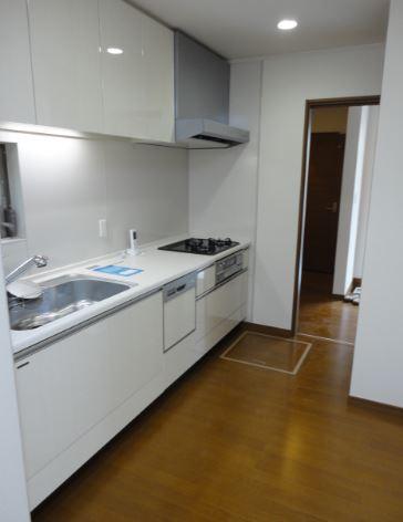 Same specifications photo (kitchen)