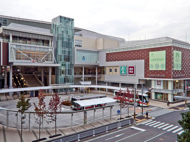 station. Denentoshi Tokyu "Tama Plaza" 1200m to the station
