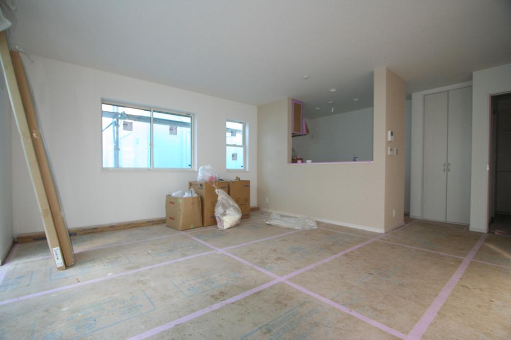 Living. Indoor (12 May 2013) Shooting