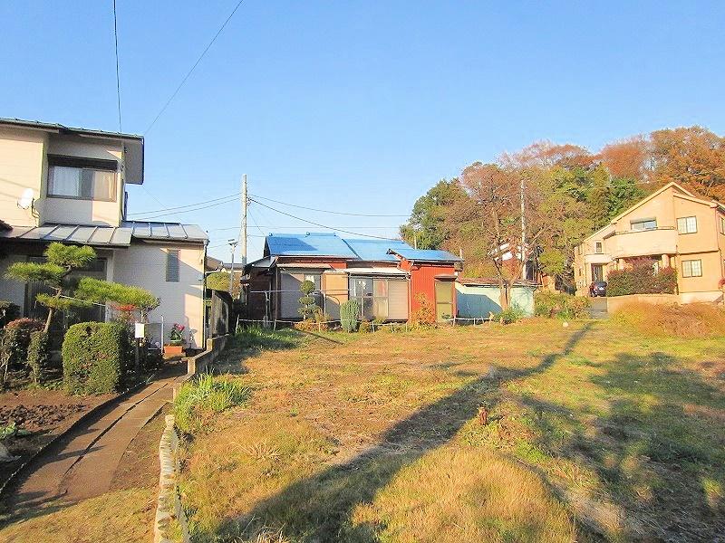 Local land photo. Lush living environment! There is no building on the south side, Good per ventilation yang! Local (12 May 2013) Shooting