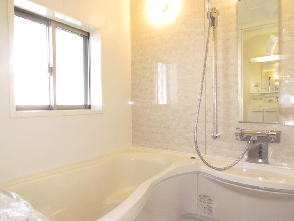 Same specifications photo (bathroom). Example of construction bathroom
