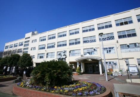 Junior high school. 1500m until Yamauchi Junior High School