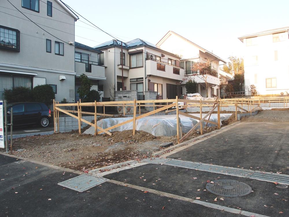 Local appearance photo. Local (12 May 2013) Shooting