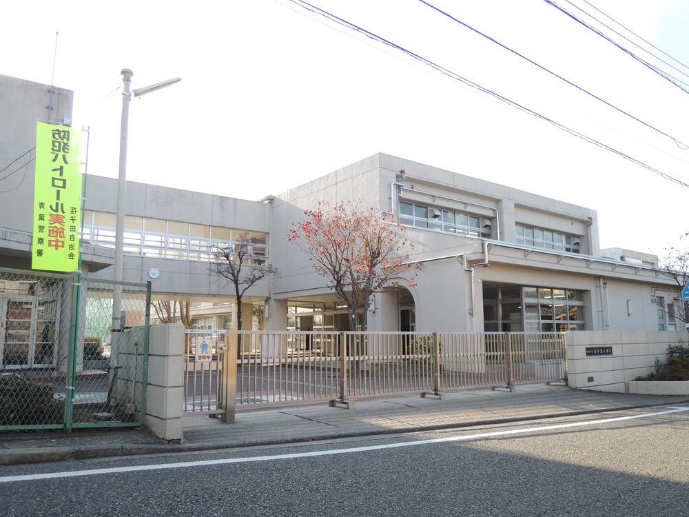 Primary school. Ekoda until elementary school 380m