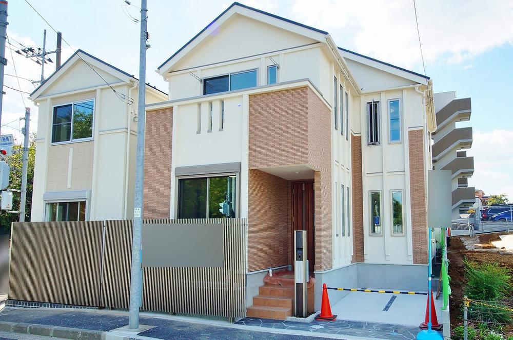 Local photos, including front road