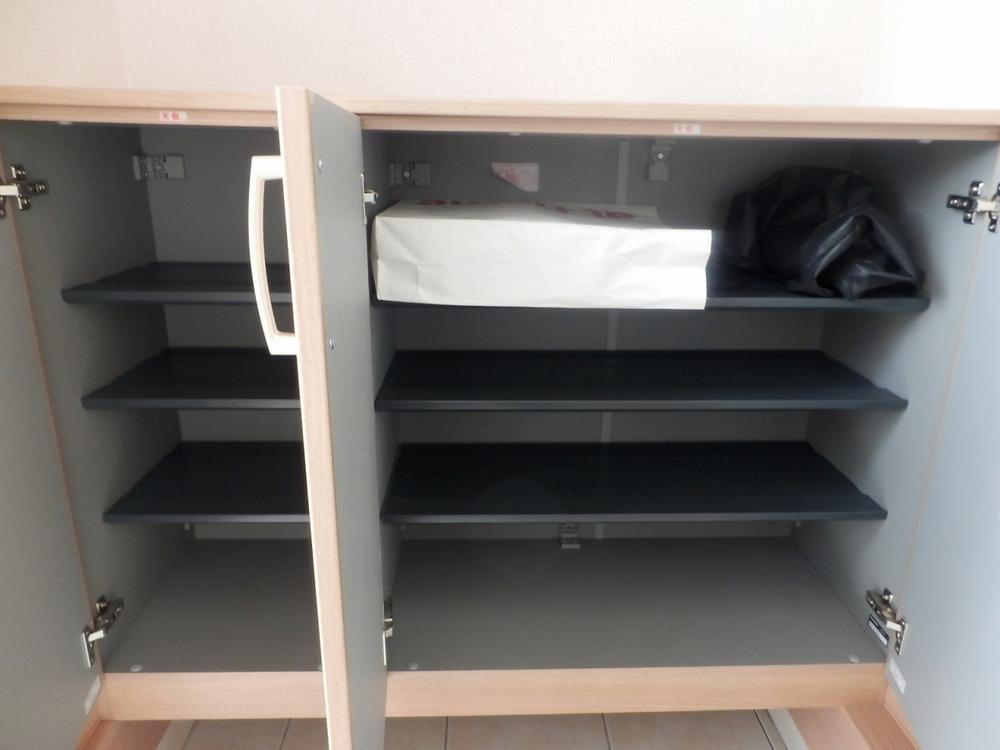 Receipt. Entrance storage photo Shooting date 2013 / 12 / 23