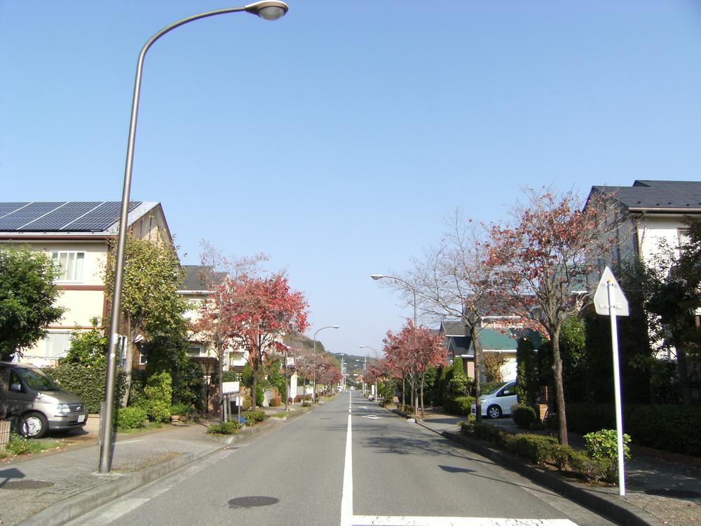 Sale already cityscape photo. Sale already the city average