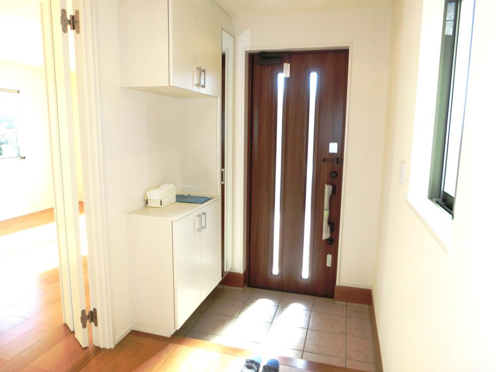 Other introspection. Entrance (Building 2)