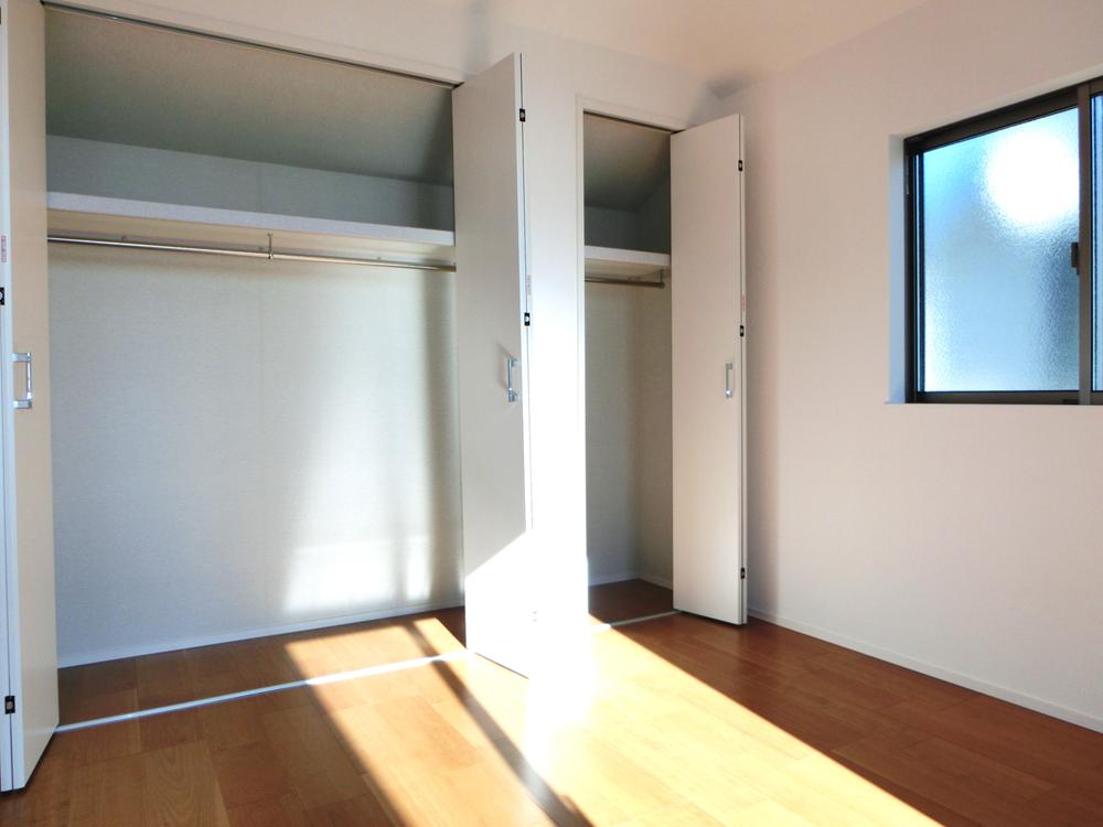 Receipt. Storage is abundant. (Building 2)