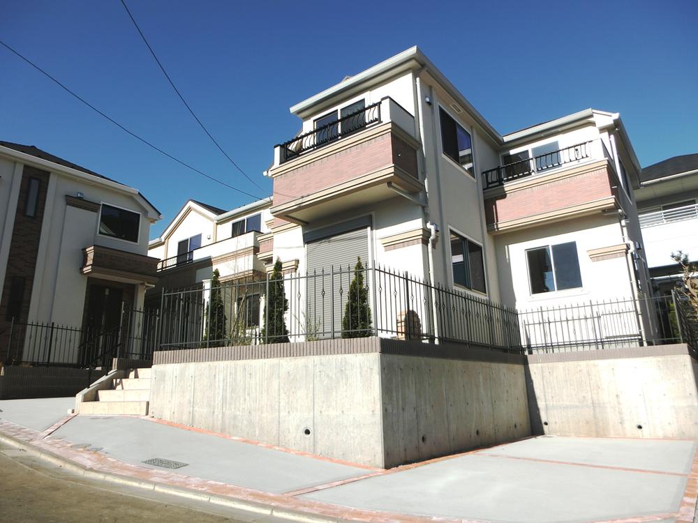 Local appearance photo. At any time ・ In local tours held more information, please call toll-free 0120-533-508.