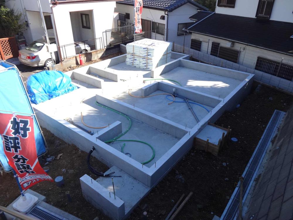 Local appearance photo. Local (12 May 2013) Shooting