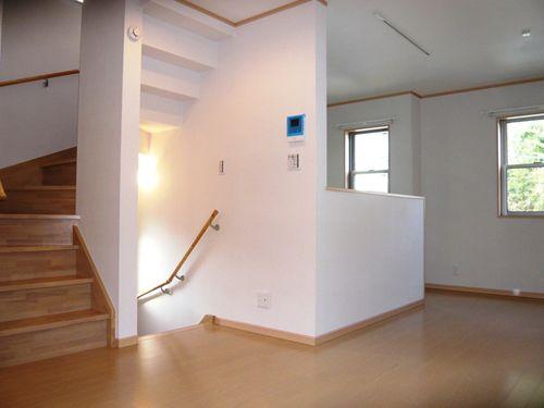 Same specifications photos (living). Same specifications