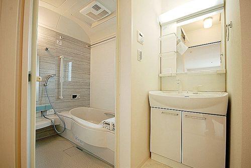 Same specifications photos (Other introspection). Same specifications