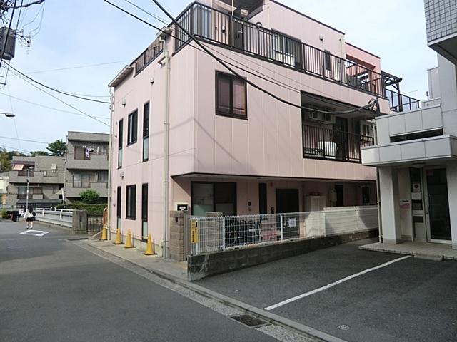 kindergarten ・ Nursery. It is very encouraging is near 1100m until Angel Bear Azamino nursery for two-earner of the married couple and there is a nursery school.