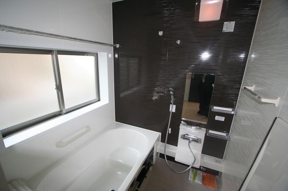 Same specifications photo (bathroom). ( Building) same specification