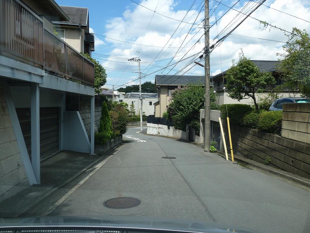 Local photos, including front road. (October 2013) Shooting