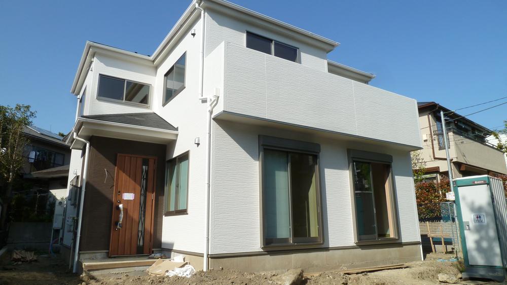 Same specifications photos (appearance). Appearance same specifications