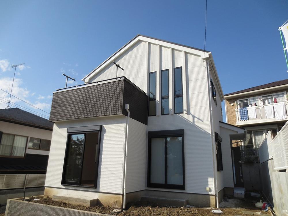 Local appearance photo