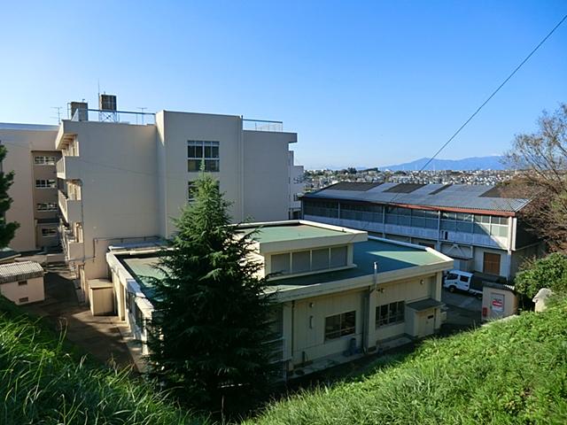 Primary school. 900m to Yokohama Municipal Ichigao Elementary School