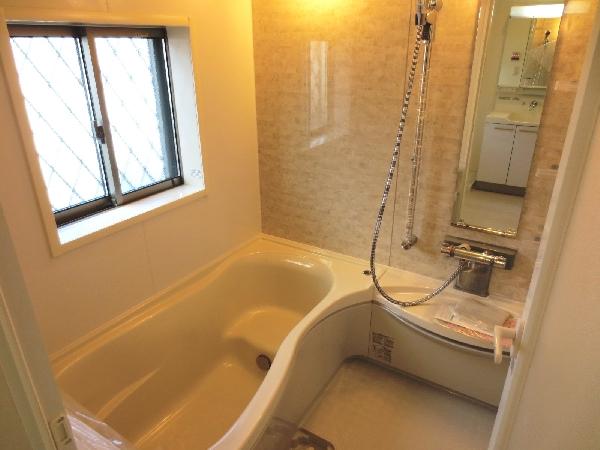 Bathroom. It is the unit bus with a bathroom ventilation dryer.