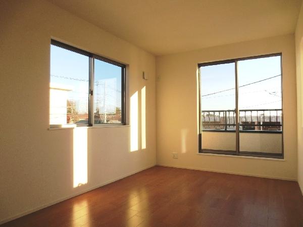 Non-living room. About 7.5 Pledge of Western-style.