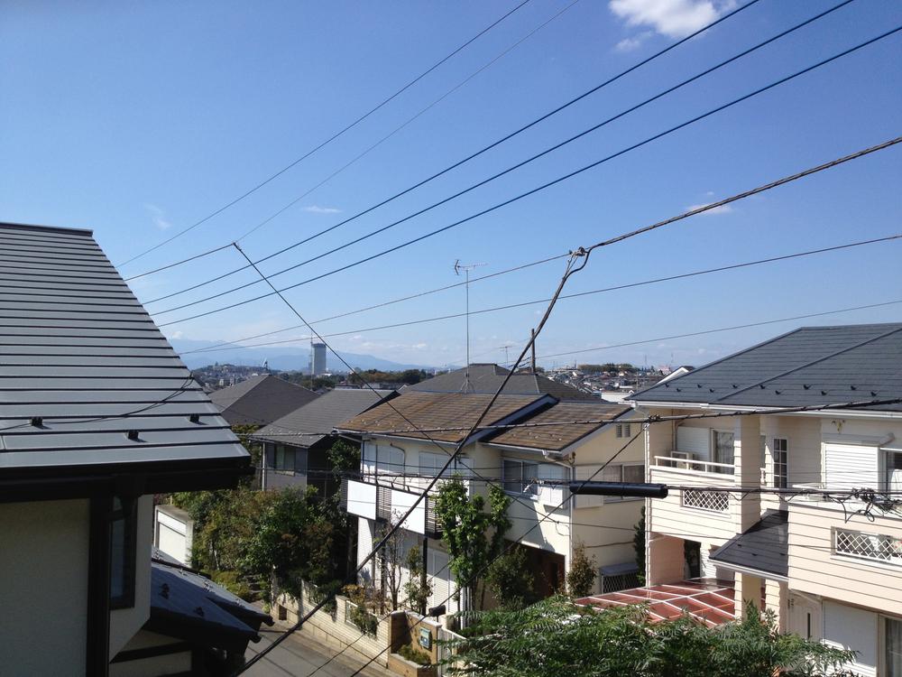 View photos from the local. Local (January 2013) Shooting