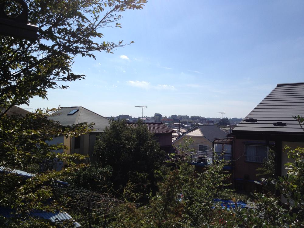 View photos from the local. Local (January 2013) Shooting