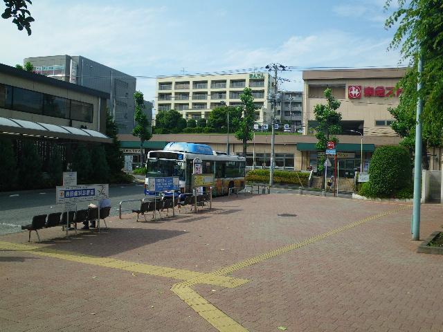 station. Until Eda Station is Eda Station 720m Denentoshi. This small the station but there is a popular.