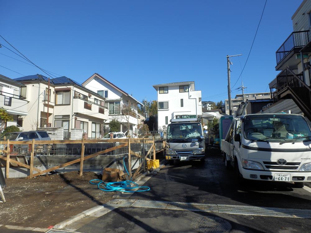 Local appearance photo. Road and flat