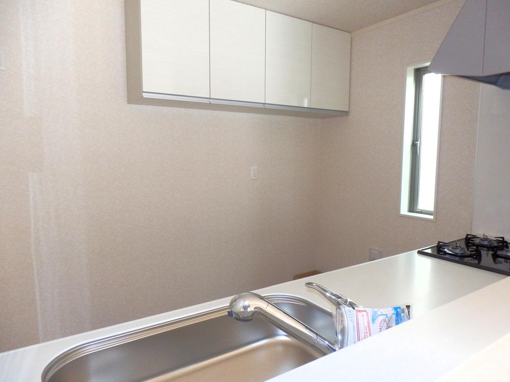 Same specifications photo (kitchen). First plus made the same specification kitchen