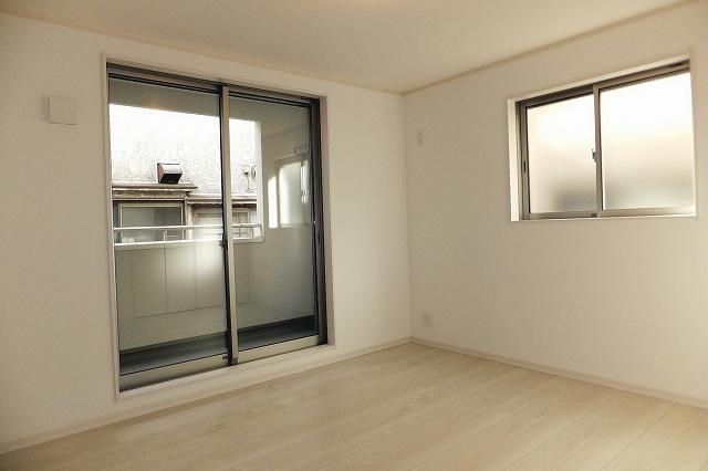 Non-living room. Indoor (October 8, 2013) Shooting