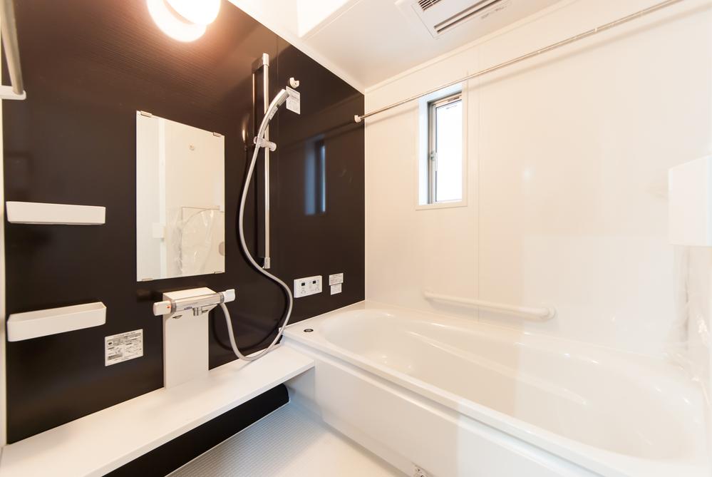 Bathroom. Bathroom of sober (1 Building)