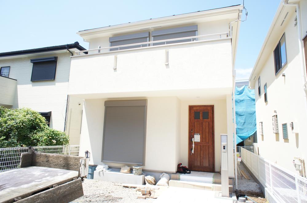 Local appearance photo. Local (August 2013) Shooting ・ Building E