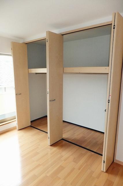 Receipt. Indoor (September 10, 2013) Shooting