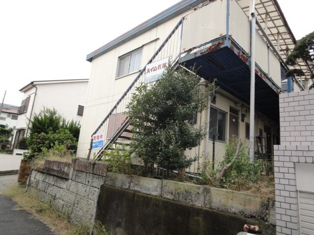 Local land photo. Local (10 May 2013) Shooting