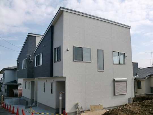 Local appearance photo. Exterior 1 (2013 October shooting)