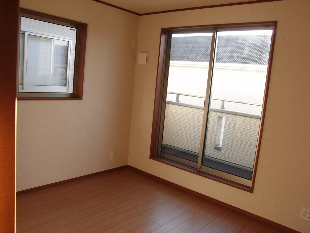 Non-living room. Indoor (December 6, 2013) Shooting