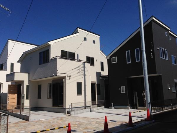 Local appearance photo. Local (10 May 2013) Shooting