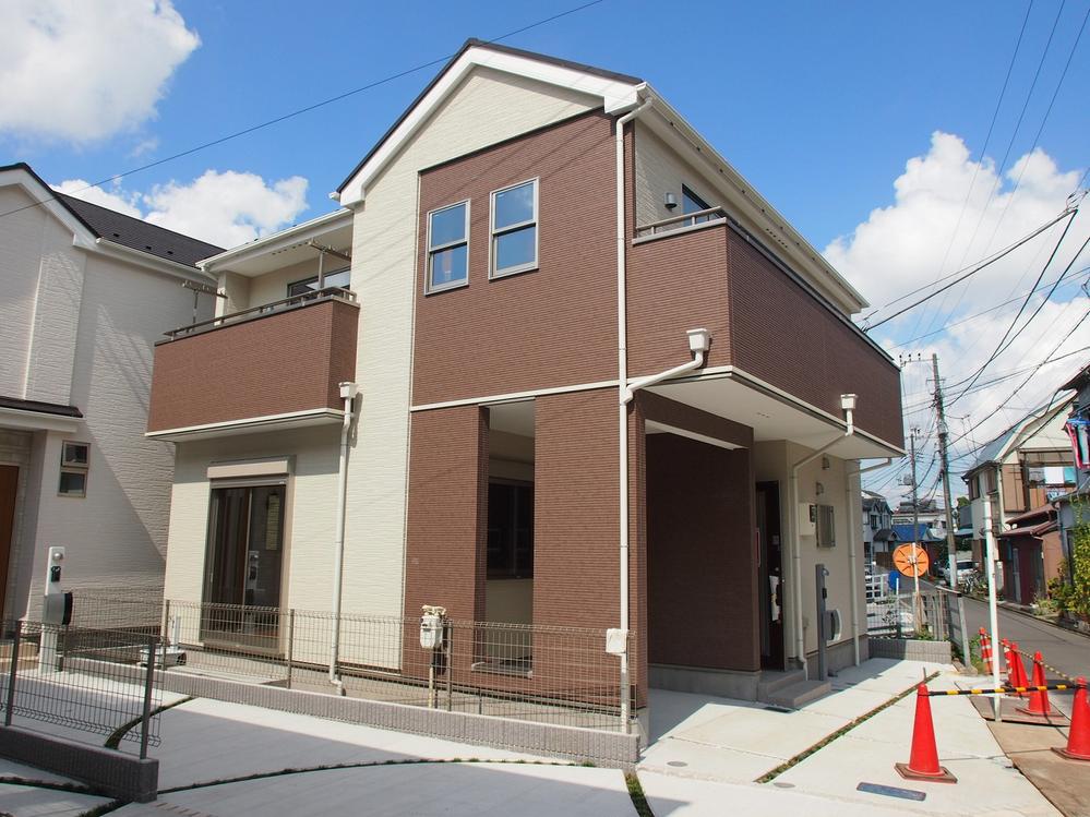 Same specifications photos (appearance). Same specifications