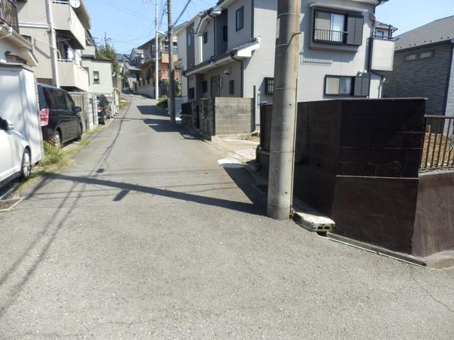 Local photos, including front road. Local (September 2013) Shooting