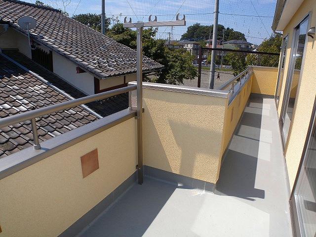 Balcony. Local (August 2013) Shooting