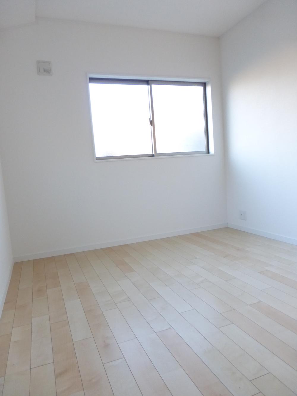 Non-living room. Indoor (December 14, 2013) Shooting