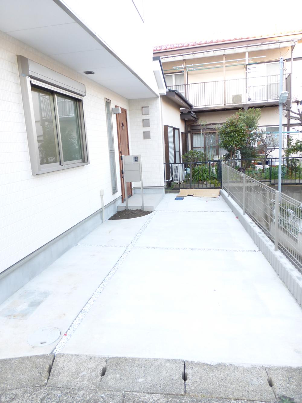 Parking lot. Local (December 14, 2013) Shooting Car space with a space!