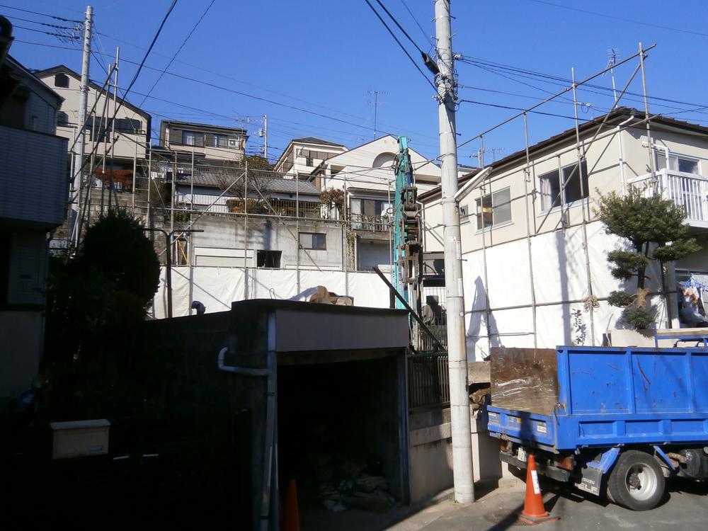 Local appearance photo. Local (12 May 2013), construction work of shooting now land begins.