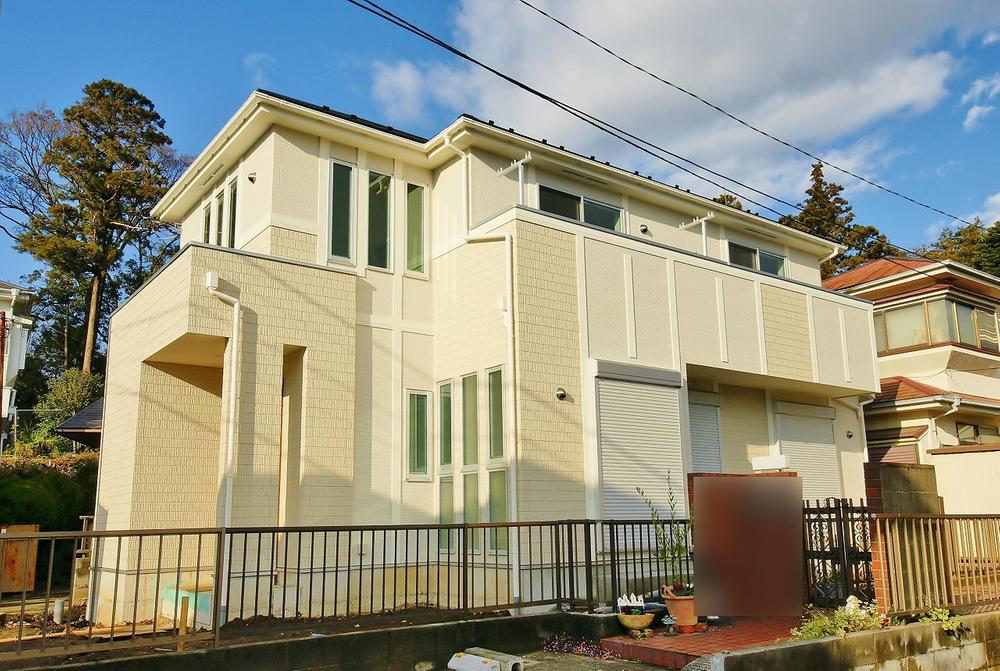 Local appearance photo