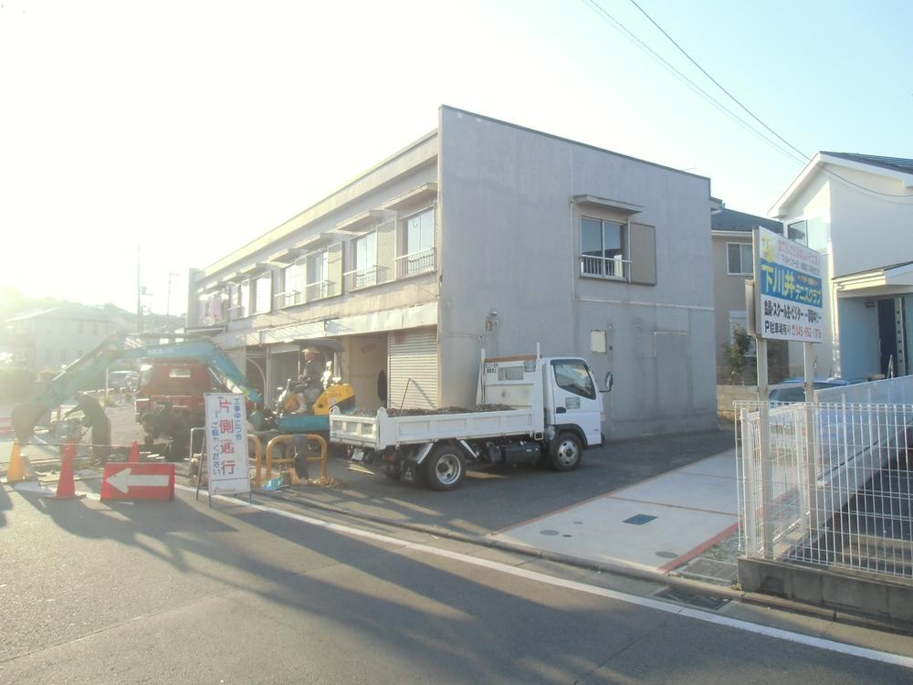 Local land photo. Is yang This good local facing the south side about 5.4m on public roads. 